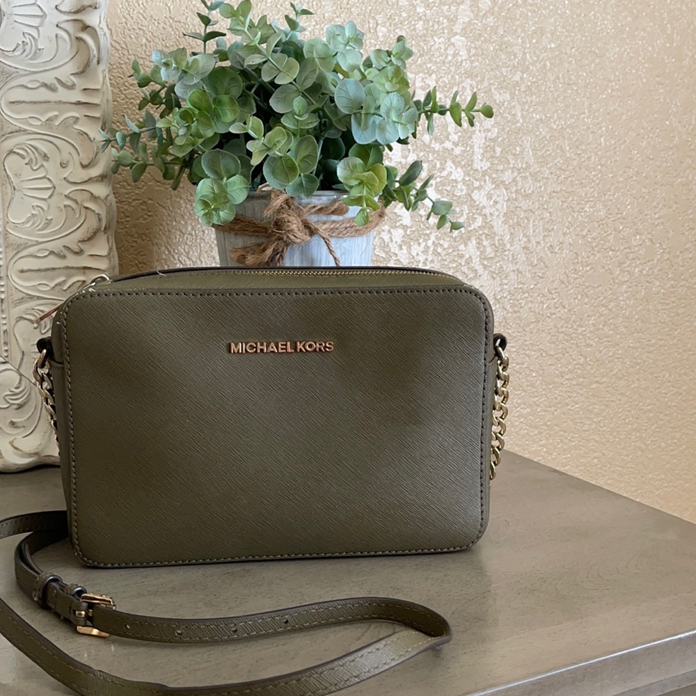 MICHAEL Michael Kors Jet Set Crossbody